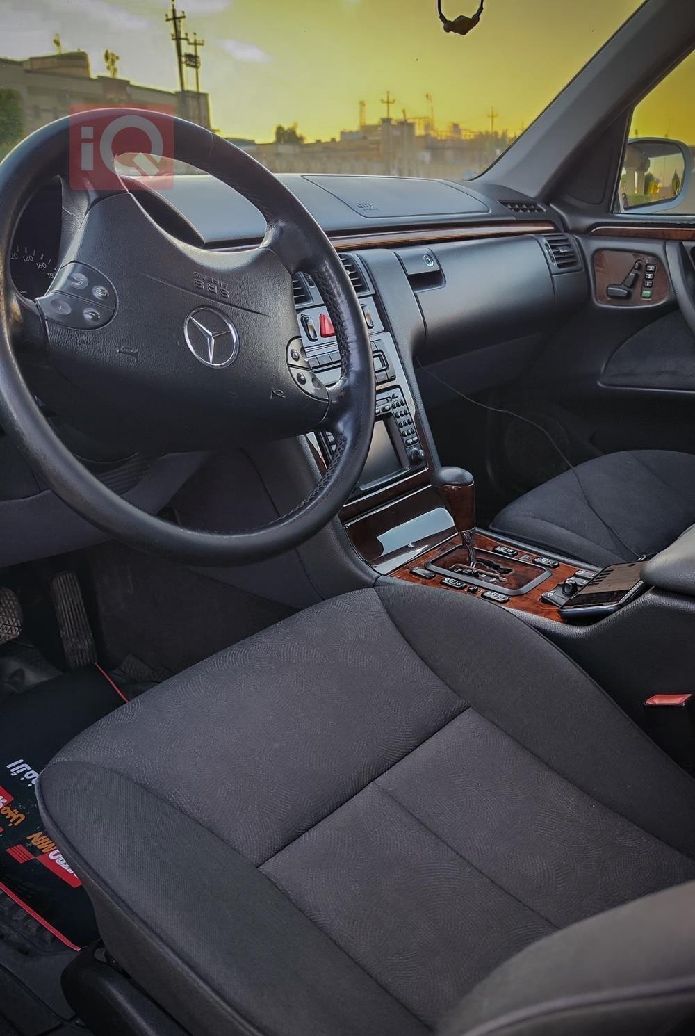 مرسيدس بنز E-Class